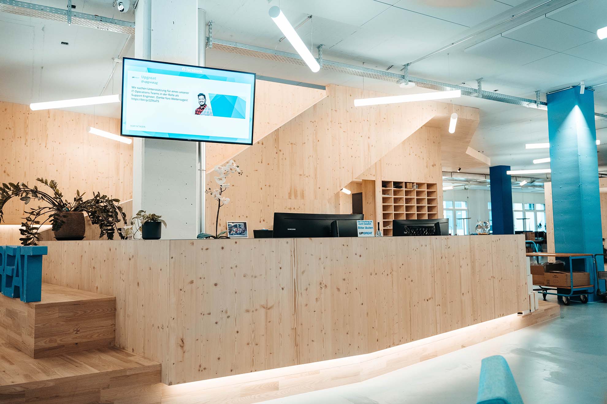 image column 2 widget_38303882364